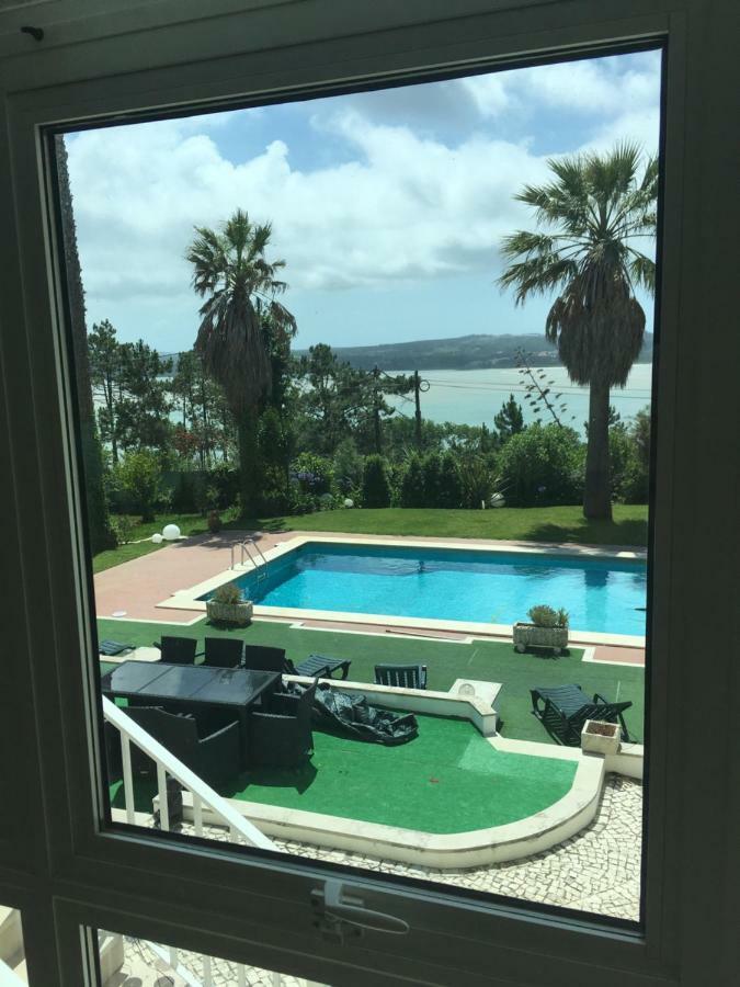 Casa Branca Guest House Фош-ду-Арелью Экстерьер фото